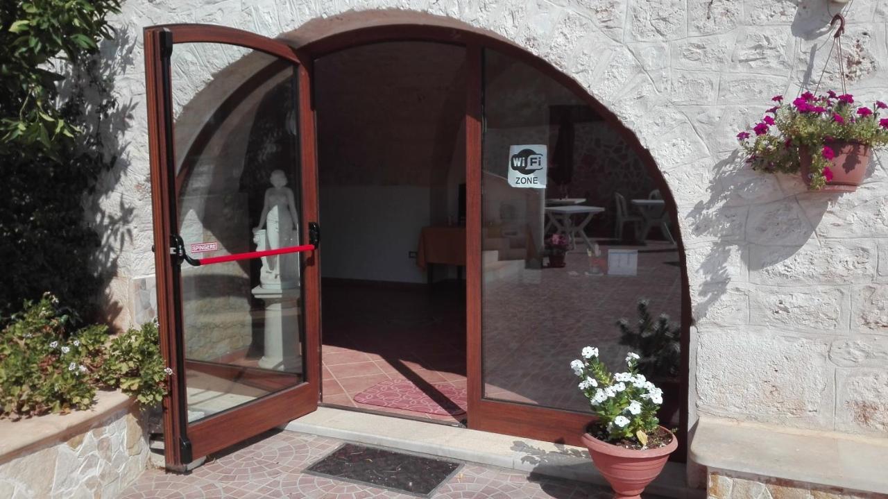 Masseria Le Betulle San Vito dei Normanni Buitenkant foto